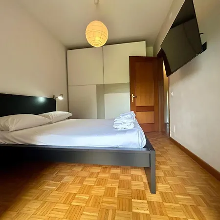 Kibilu - Side View, Maggiore, Balcony Апартаменты Дормеллетто