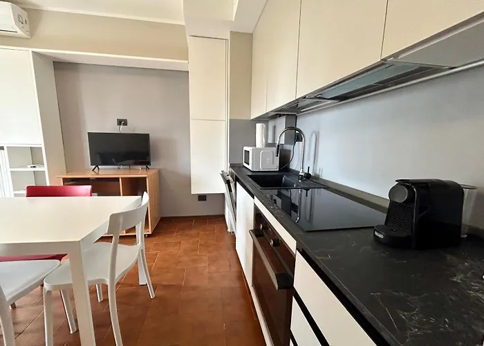 Kibilu - Side View, Maggiore, Balcony Dormelletto