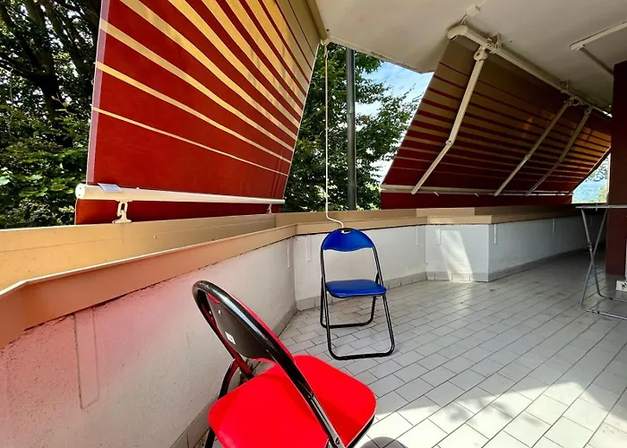 Kibilu - Side View, Maggiore, Balcony Dormelletto